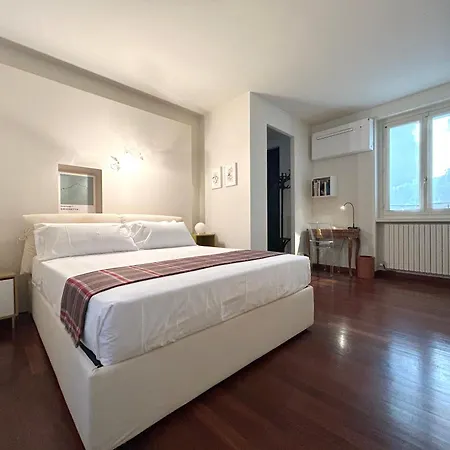 Mi Casa * 马尔格拉特